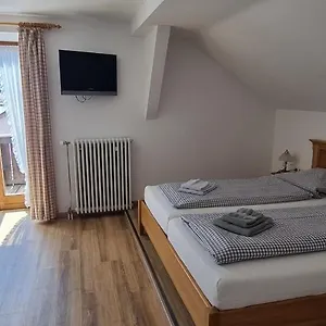 Zum Rassen Garmisch-Partenkirchen